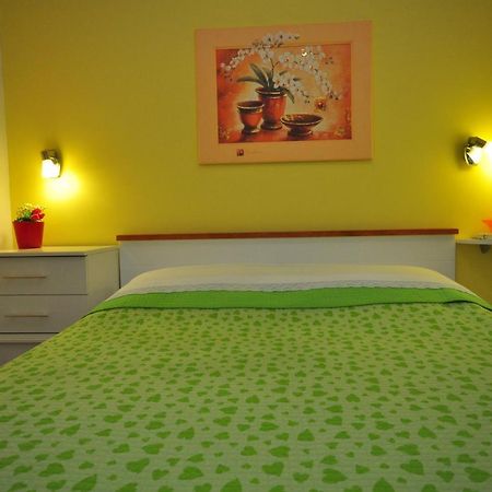 Tri Palme Prvic Sepurine Exterior foto